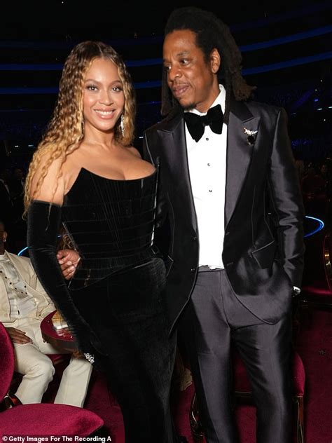 beyonce wearing black face gucci|Beyoncé Changes Into Black Velvet Gown at 2023 Grammys: .